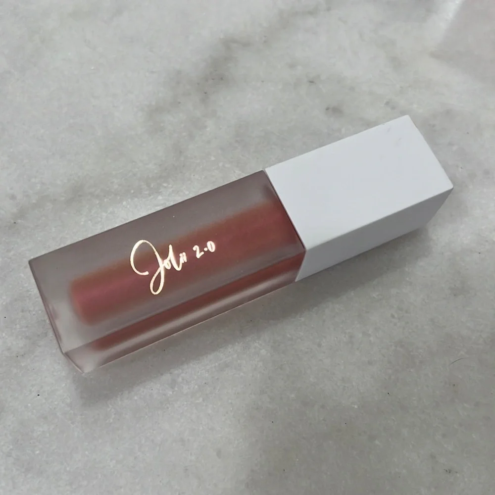 VEGAN LUSTRE LIP GEL
